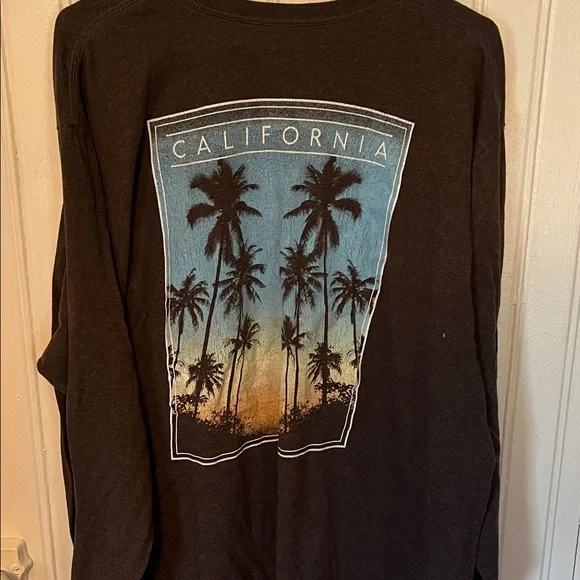 Urban Pipeline Dark Gray Graphic Tee - Picture 4 of 4